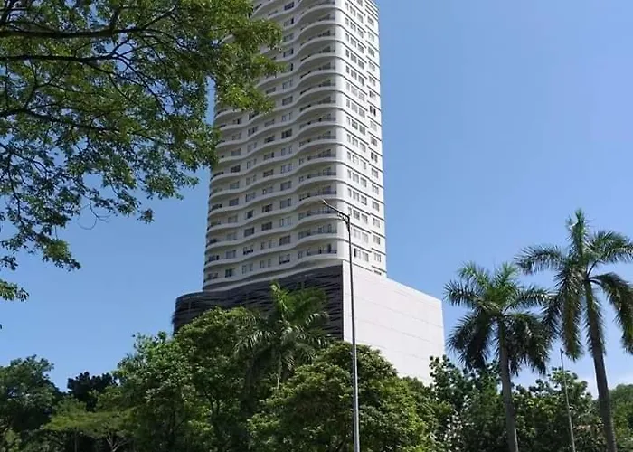 Hotel apartamentowy Calyx Residences
